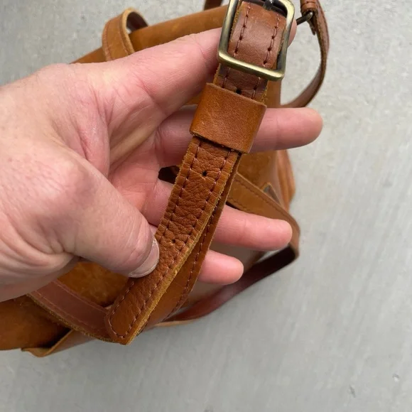 Portland Leather Goods Medium Crossbody Tote Purse Bag Chestnut Brown - Picture 16 of 16